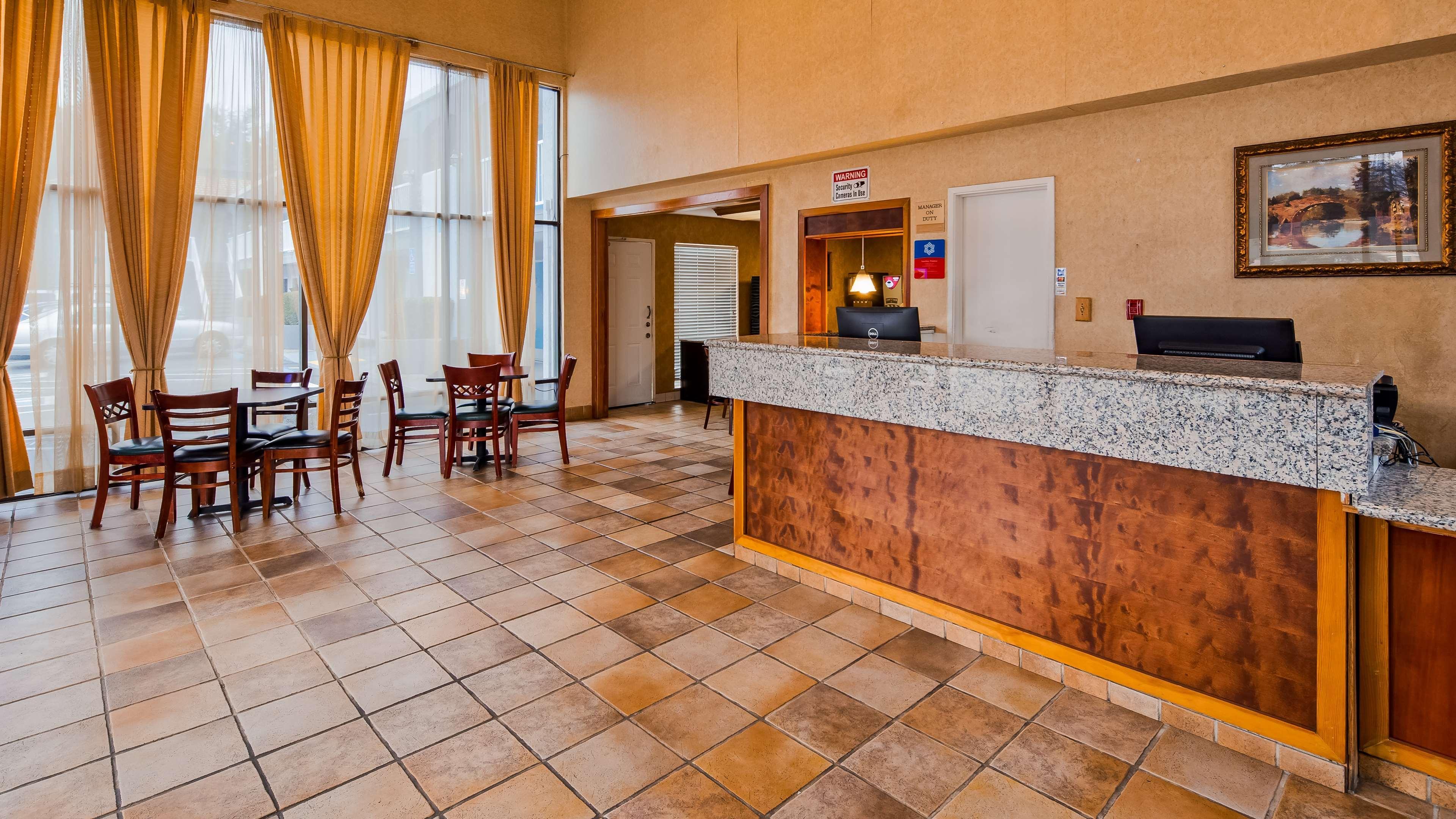 Comfort Inn & Suites Harrisburg-Hershey North Zewnętrze zdjęcie