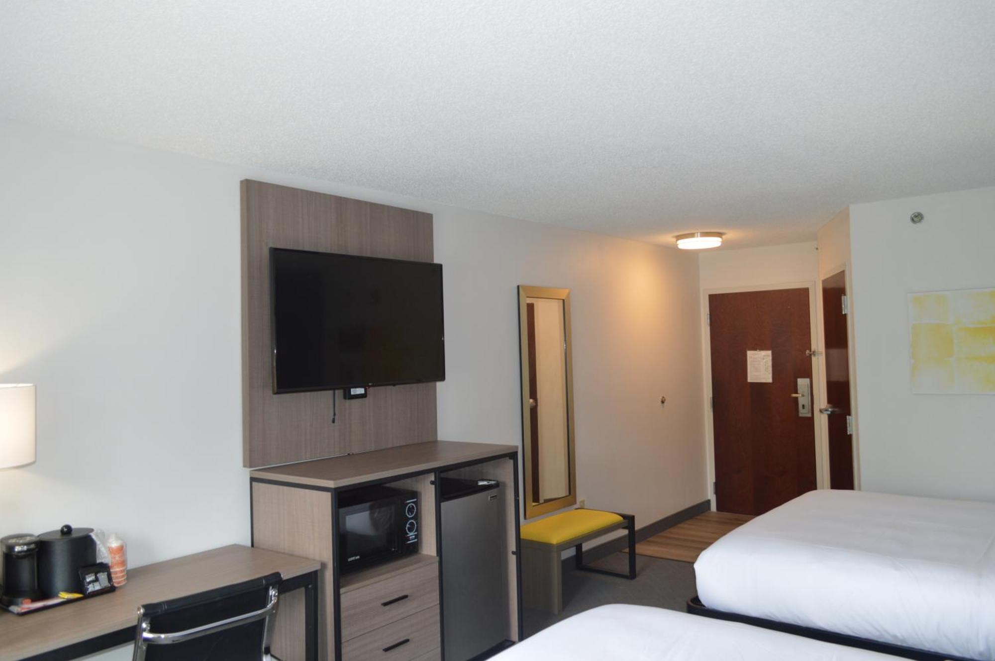 Comfort Inn & Suites Harrisburg-Hershey North Zewnętrze zdjęcie