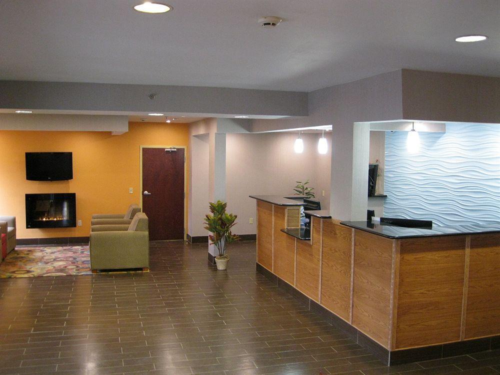 Comfort Inn & Suites Harrisburg-Hershey North Zewnętrze zdjęcie