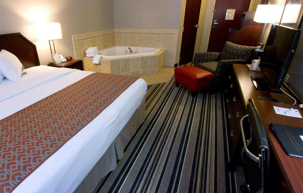 Comfort Inn & Suites Harrisburg-Hershey North Zewnętrze zdjęcie